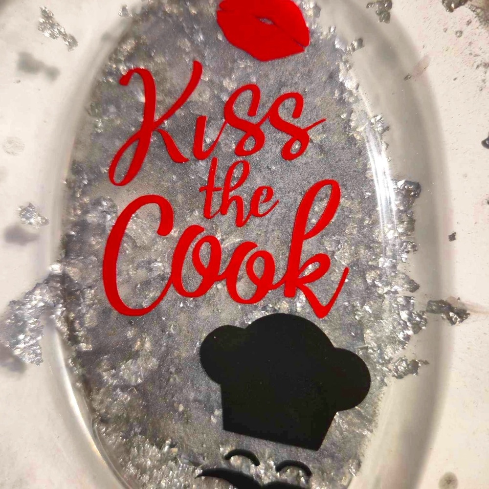 “Kiss the Cook!” Spoon Rest